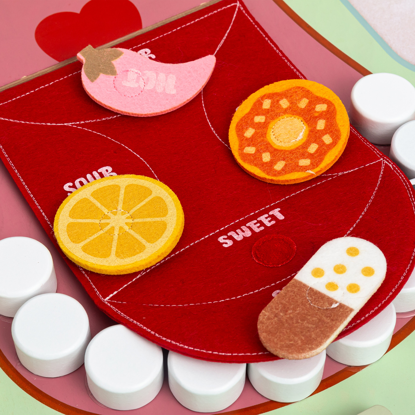 Tablero educativo Montessori de madera Pequeño Dentista: cepillo de dientes, pasta, dientes extraíbles, espejo, comida, sabores de aprendizaje