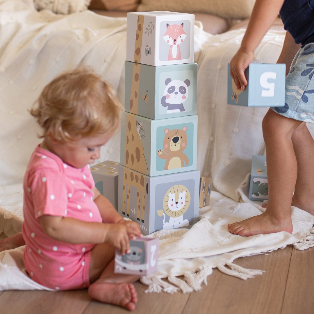 Torre apilable para niños con 10 elementos - números y animales