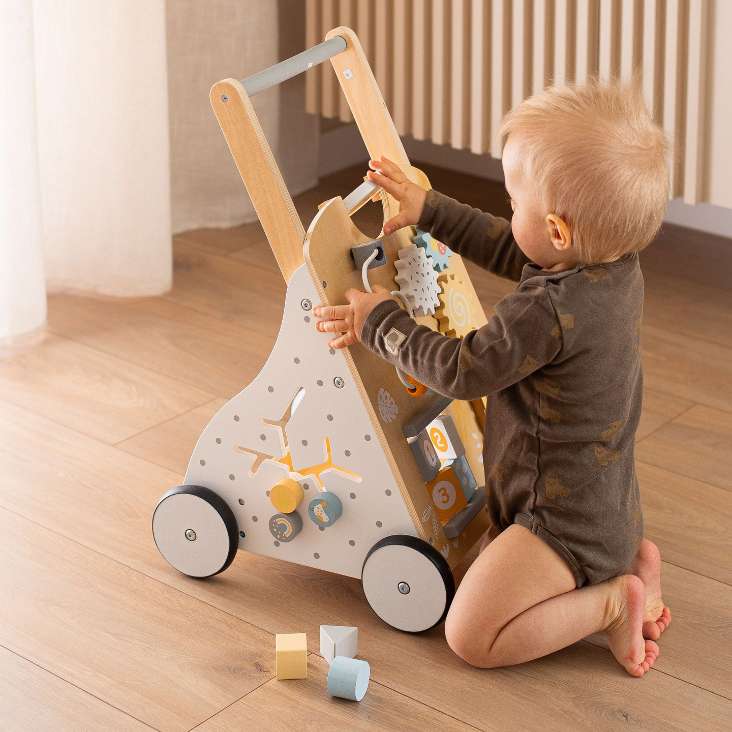 Andador educativo de madera 8en1 / empujador de bebés - tablero manipulativo