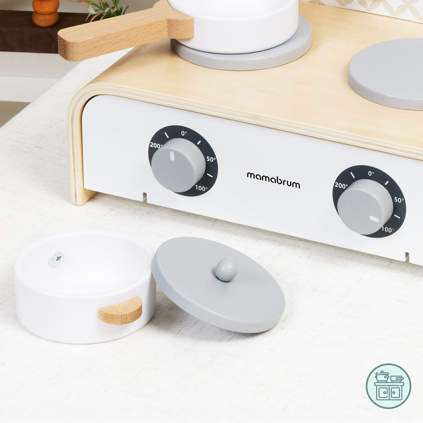 Cocina plegable de madera Mamabrum para niños: juego con ollas, accesorios de cocina y almacenaje