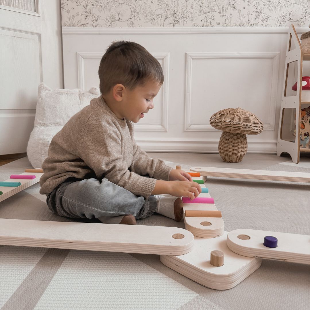 Pista de equilibrio de madera - camino sensorial - 14 elementos