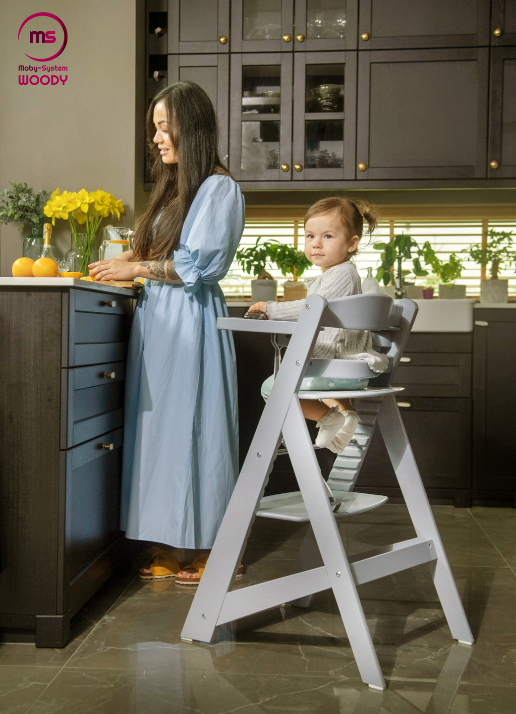 Moby-System WOODY Silla de alimentación de madera - color gris
