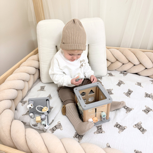 Cubo educativo Montessori de madera - bucle motor