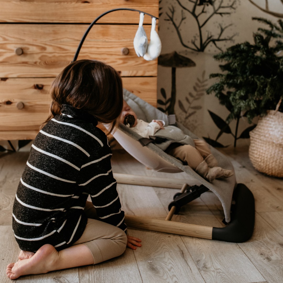 Mecedora 2 en 1 con inserto Moby-System LILY – gris