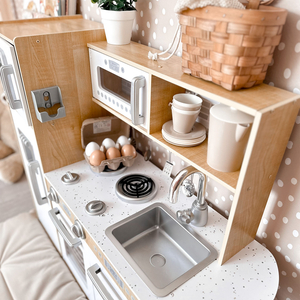 Cocina XXL de madera con iluminación LED, delantal y accesorios.