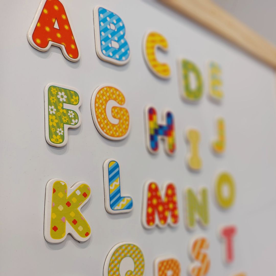 Gran pizarra educativa de dos caras: magnética y pizarra de tiza - pizarra de borrado en seco, madera