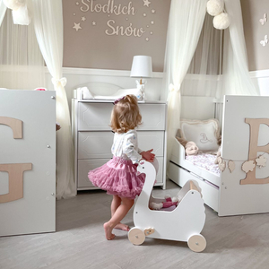 Cochecito de muñecas de madera - Swan