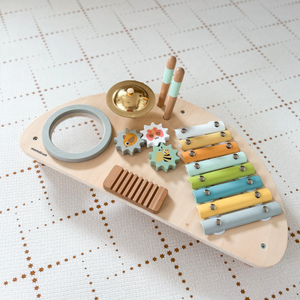 Centro musical de madera para niños