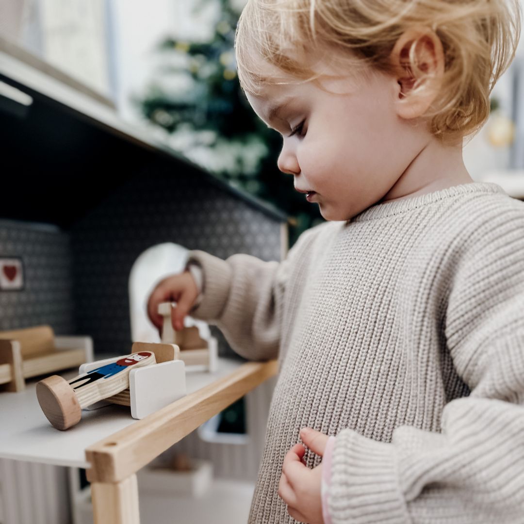 Casa de muñecas de madera blanca con accesorios 18 uds.